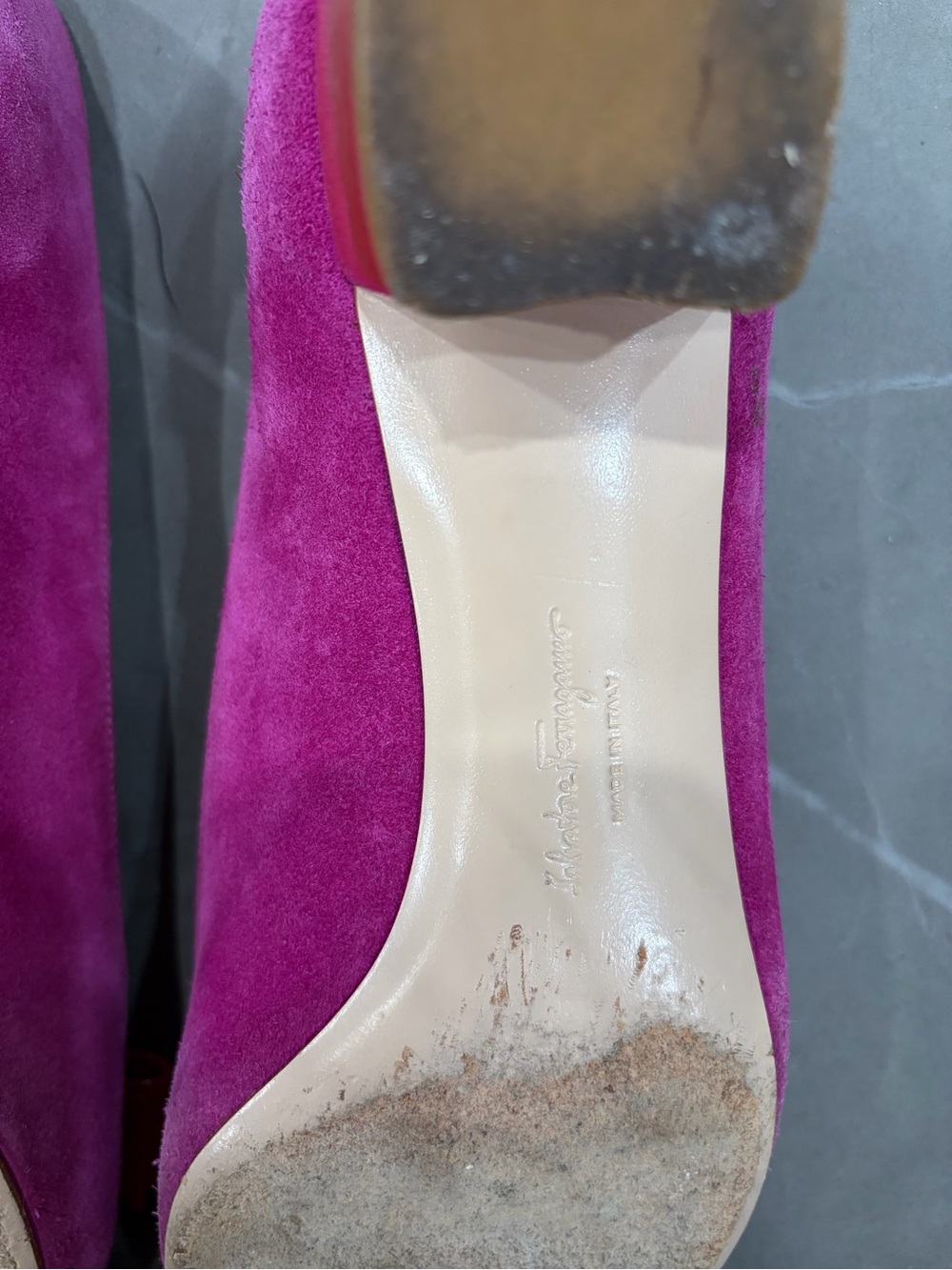 Salvatore Ferragamo Suede Ballet Flats in Fuchsia with Red Bow - Picture 11 of 11